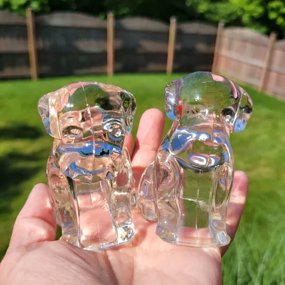 Glass Dog Figurine Duo ~ Vintage? ~ Paperweight? Cute! - Picture 15 of 16